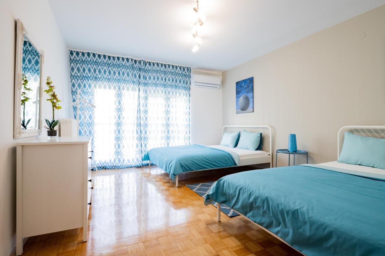 Ferienwohnung !Promo! Blue Amber Downtown-Free Private Garage-Fast Wi-Fi Novi Sad Exterior foto